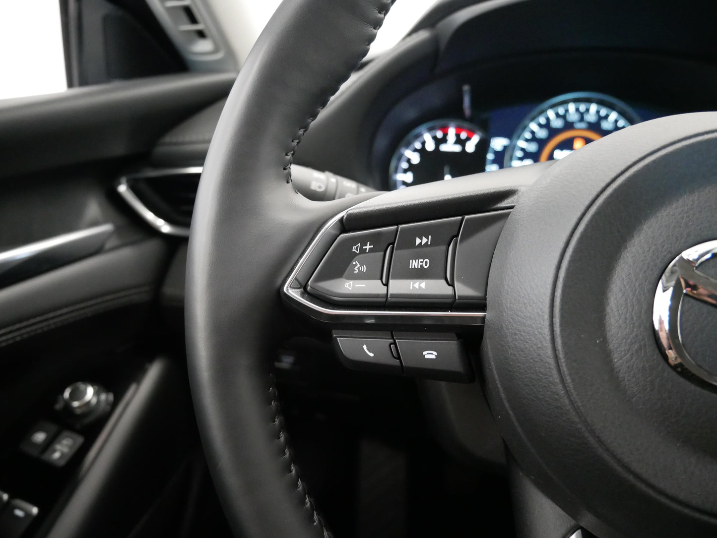 Mazda 6 2.0 SkyactivG 121kW Revolution