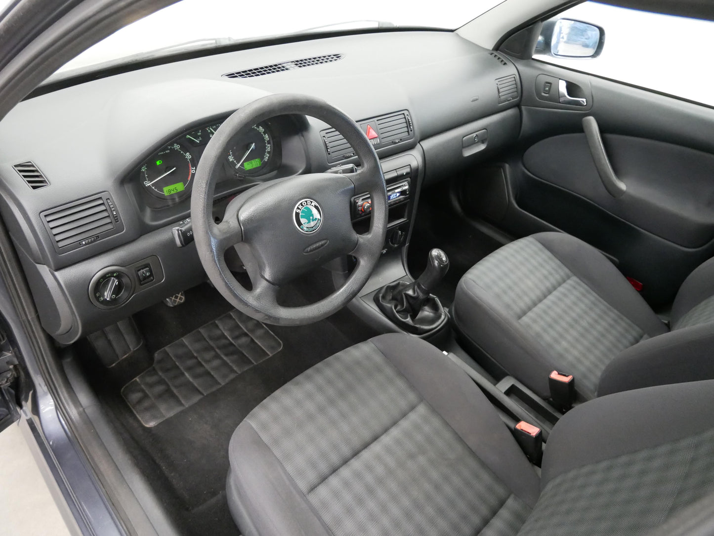 Škoda Octavia 1.6 MPi 75 kW Tour