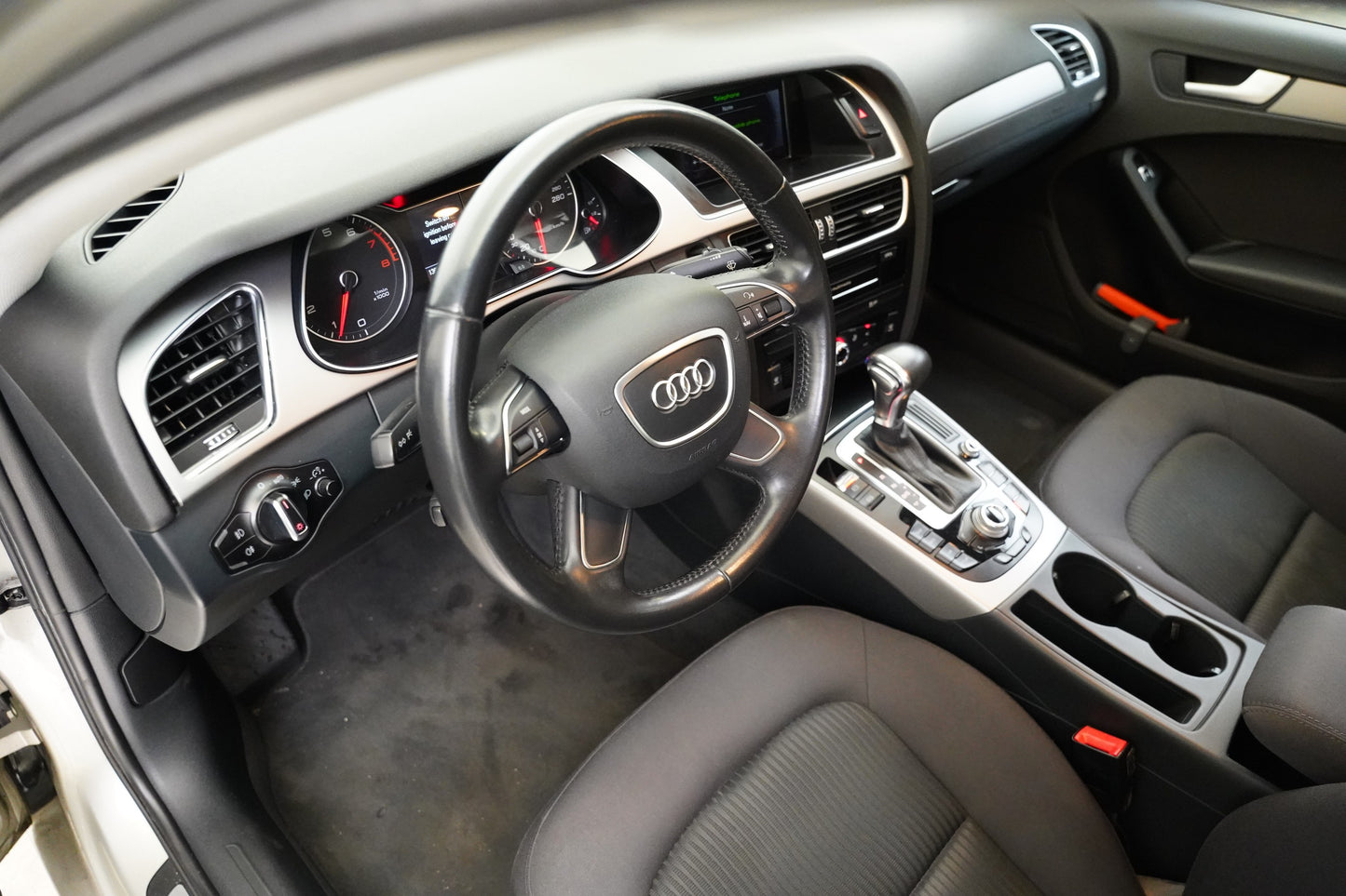 Audi A4 1.8 TFSI 125 kW Attraction