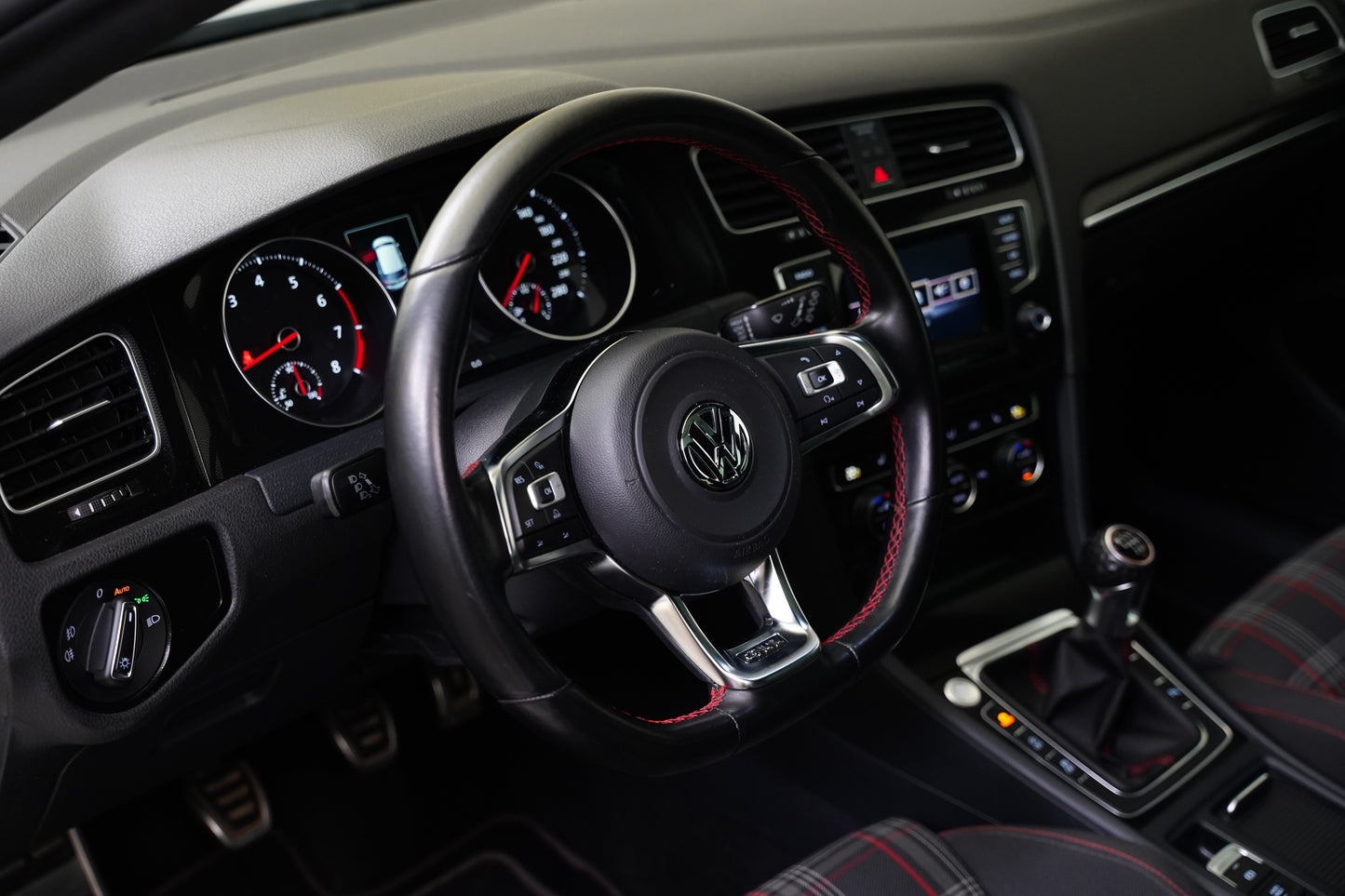 Volkswagen Golf 2.0 TSI 169 kW GTI