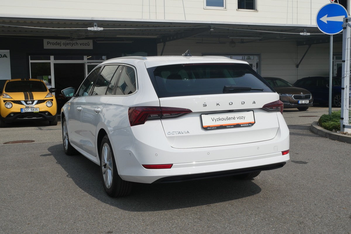 Škoda Octavia 2.0 TDI 110 kW DSG Style Plus – foto 4