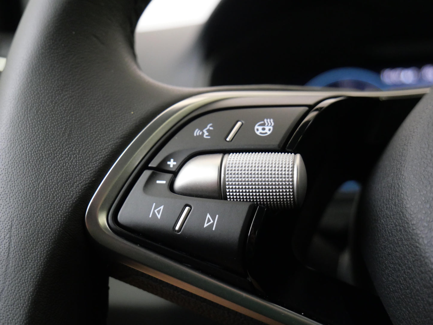 Škoda Karoq 1.5 TSI 110 kW Top Selection