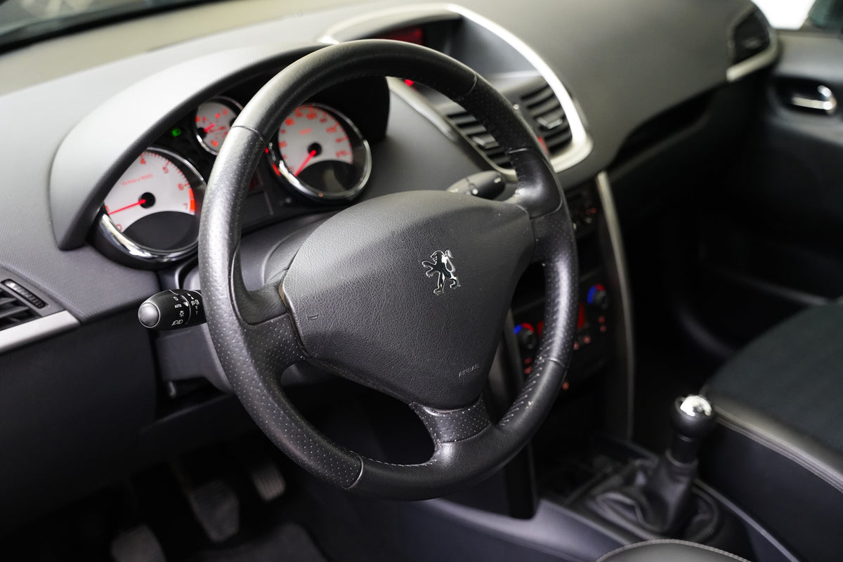 Peugeot 207 1.4 VTi 16V 77 kW Premium – foto 14