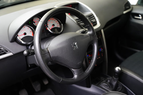 Peugeot 207 1.4 VTi 16V 77 kW Premium – foto 14