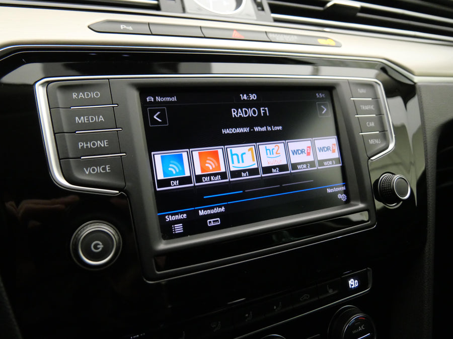 Volkswagen Passat 2.0 TDI 176 kW Highline – foto 14