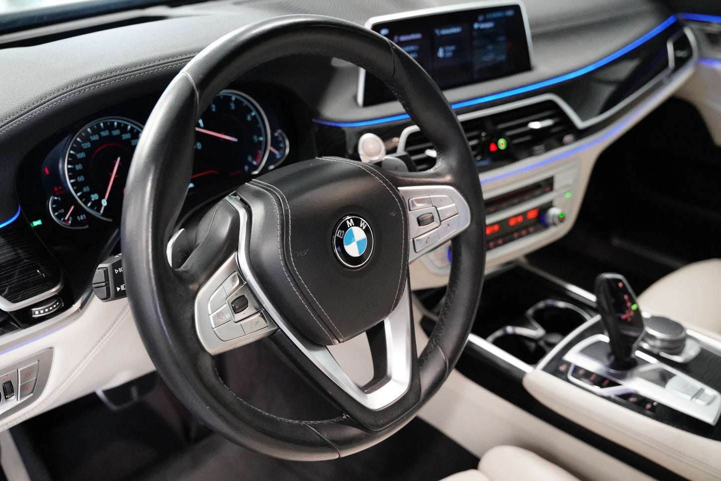 BMW Řada 7 30D 195 kW xDrive