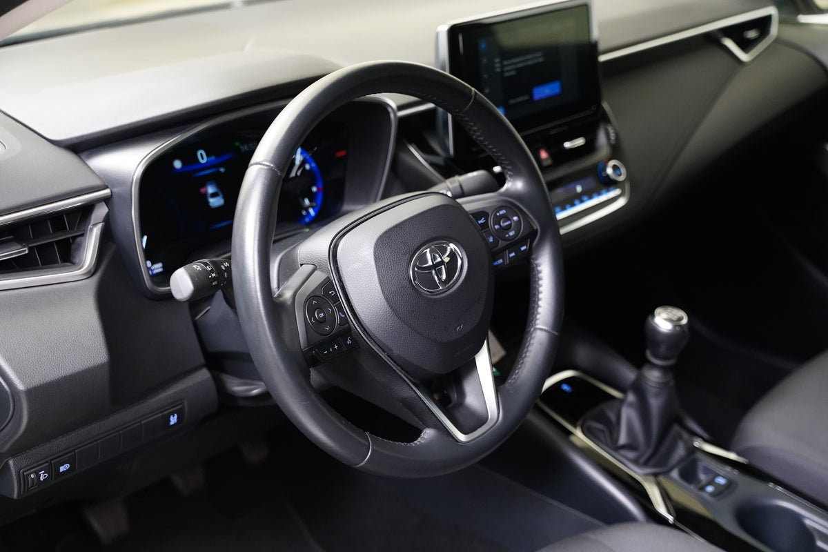 Toyota Corolla 1.5 Dynamic Force 92 kW – foto 14