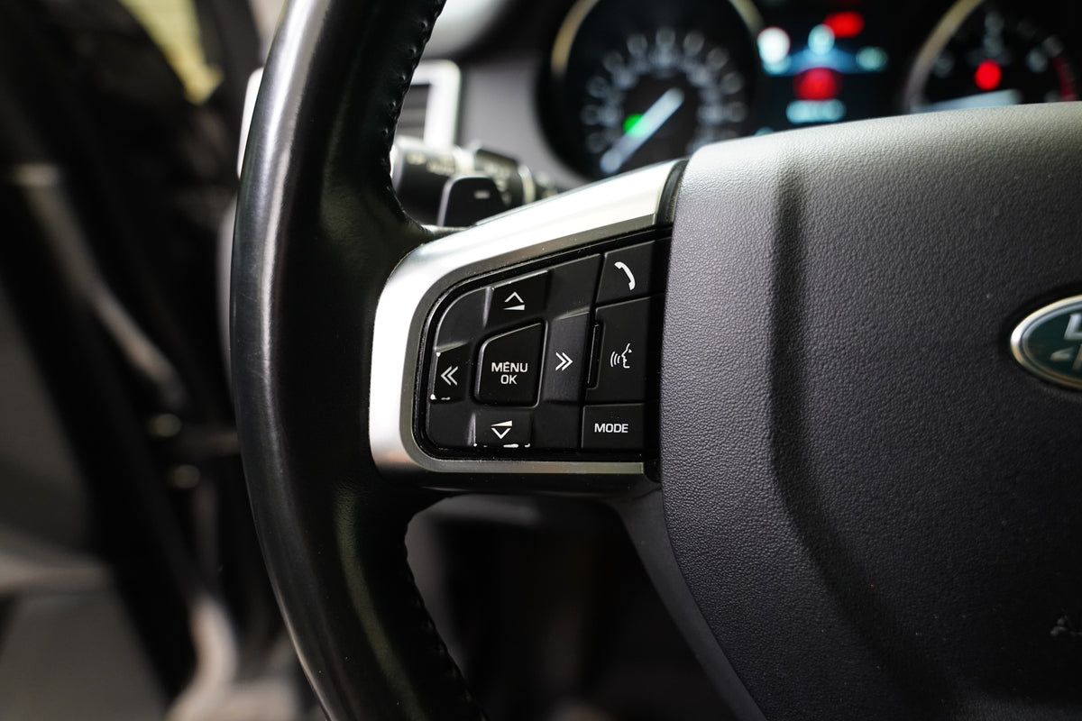 Land Rover Discovery 2.0 TD4 132 kW 4WD – foto 14