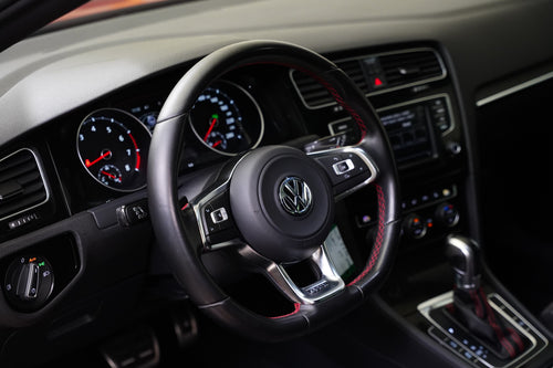 Volkswagen Golf 2.0 TSI 169 kW GTI Performance – foto 14