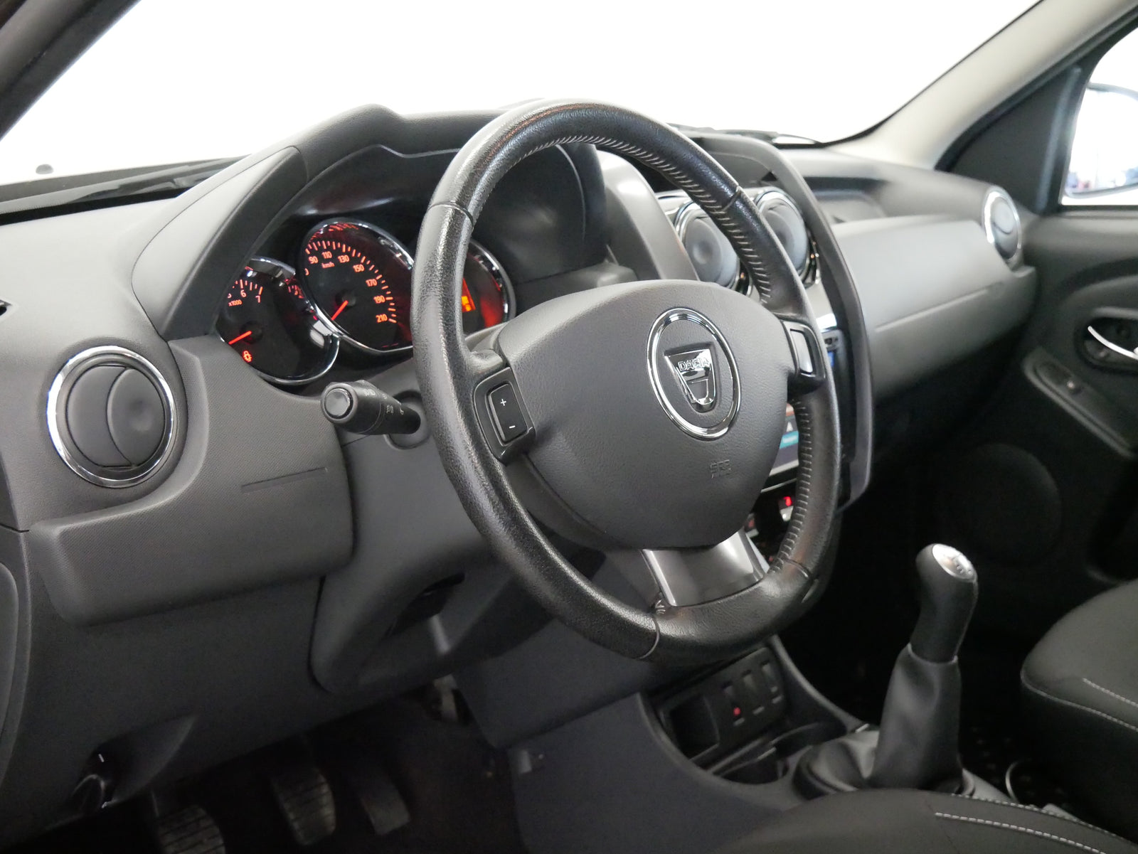 Dacia Duster 1.6 SCe 84 kW Access – foto 14