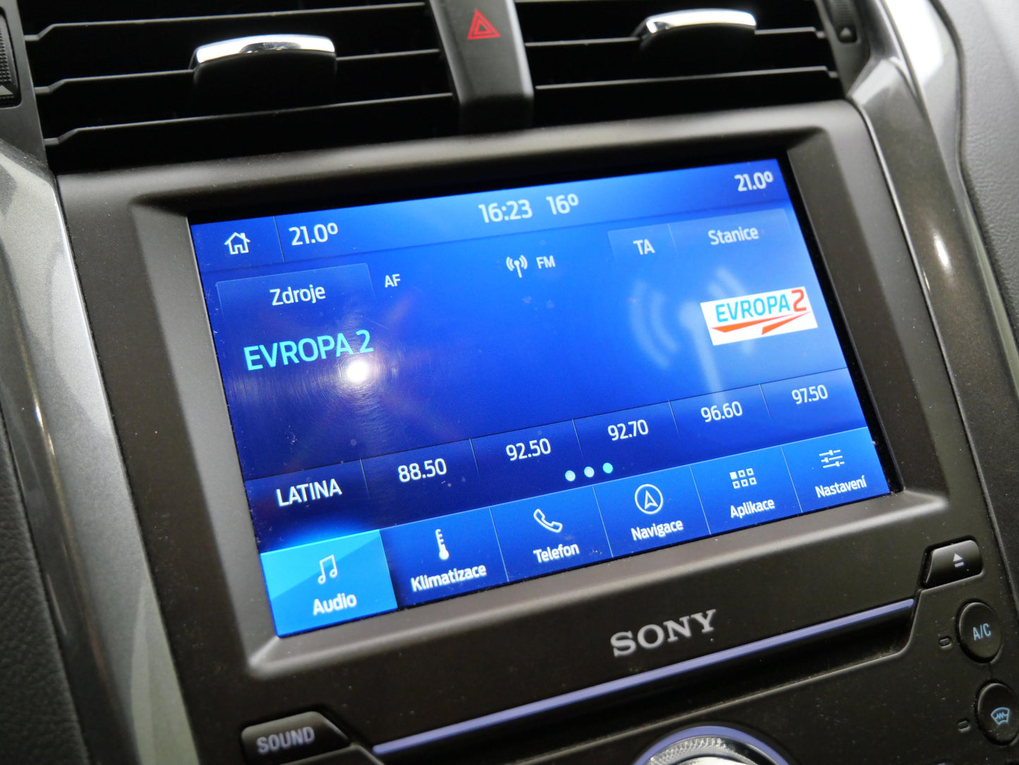 Ford Mondeo 2.0 EcoBlue 110 kW Titanium