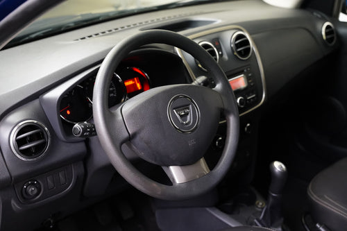 Dacia Sandero 1.2 i 16V 55 kW Laureate – foto 14