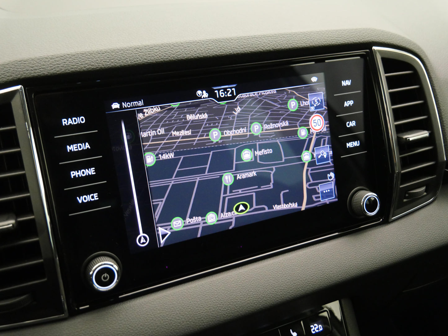 Škoda Karoq 1.5 TSI 110 kW Top Selection