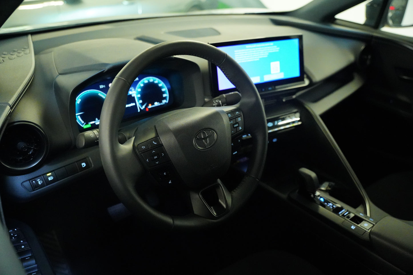 Toyota C-HR 1.8 hybrid 72KW