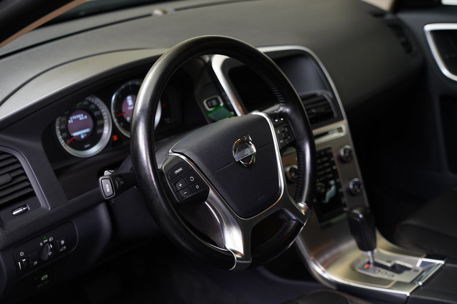 Volvo XC60 2.4 D5 158 kW AWD Summum – foto 14