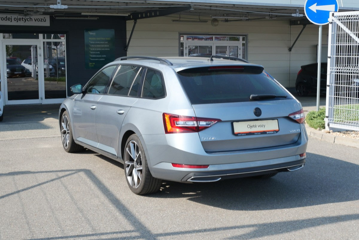 Škoda Superb 2.0 TDI 110 kW DSG Sportline