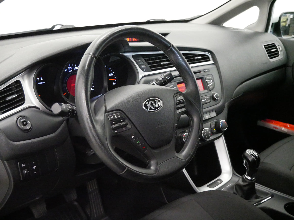 Kia Ceed 1.4 CVVT 74 kW – foto 14