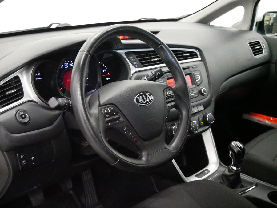 Kia Ceed 1.4 CVVT 74 kW – foto 14