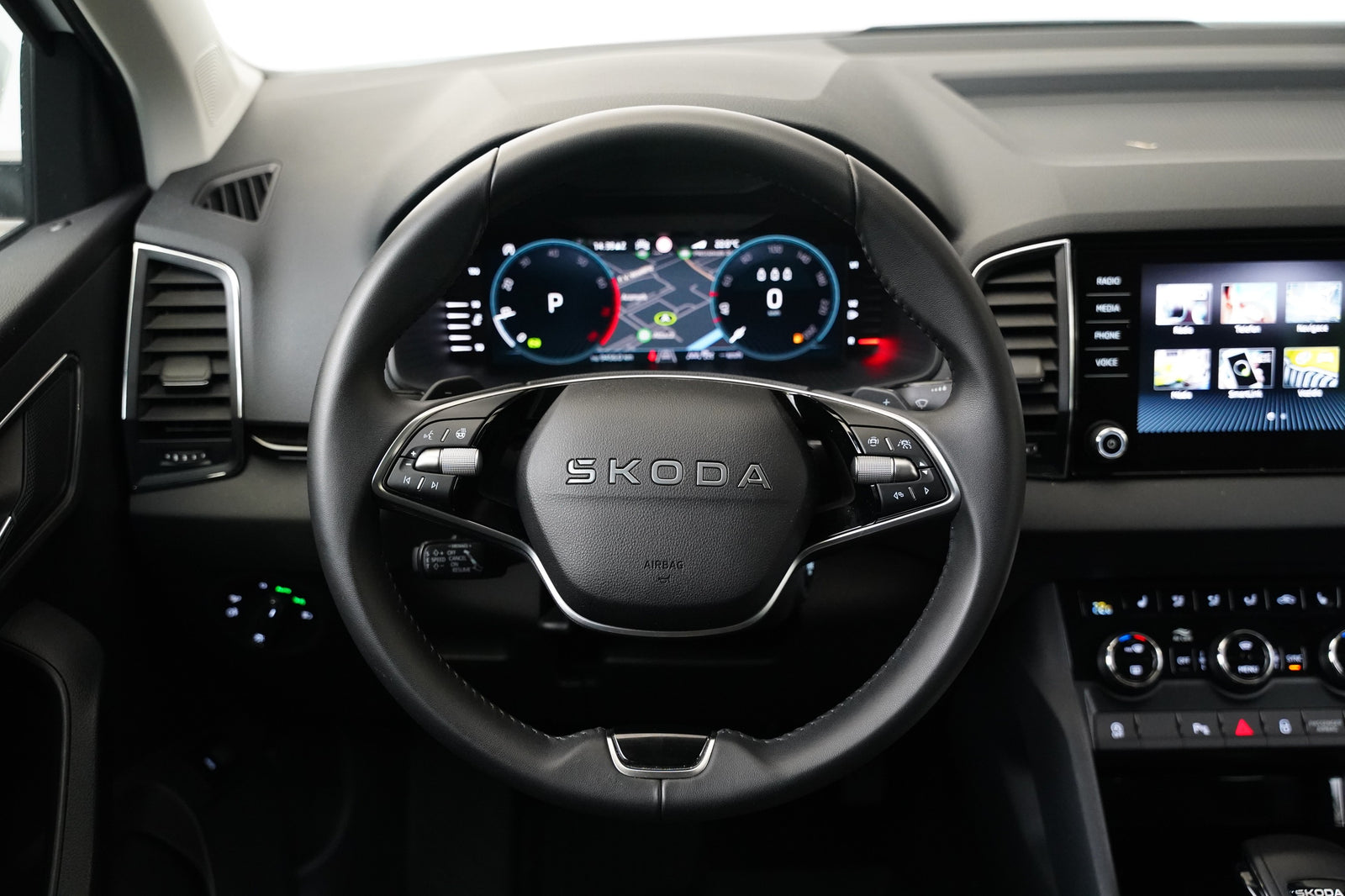 Škoda Karoq 1.5 TSI 110 kW Top Selection – foto 14