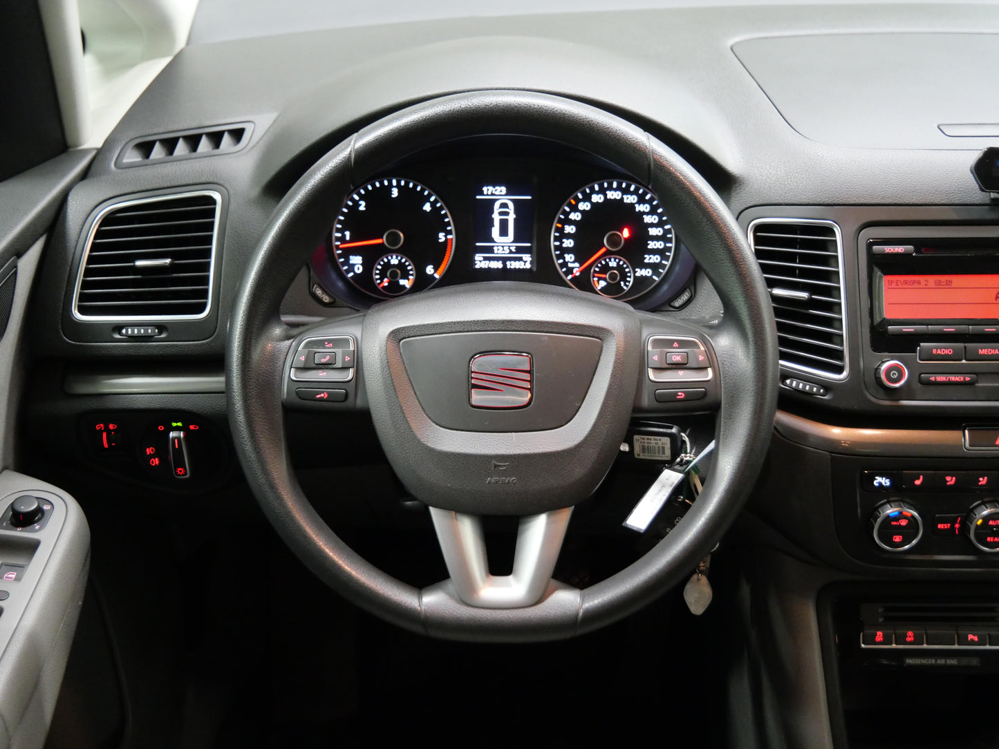 Škoda Superb 2.0 TDI 110 kW SportLine