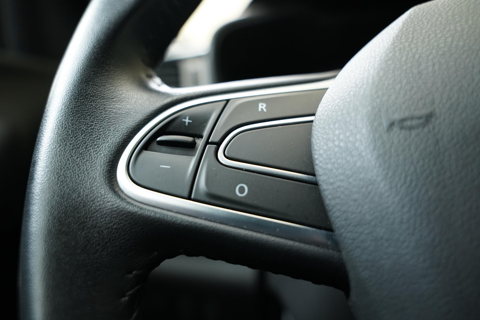Renault Kadjar 1.2 TCe 96 kW Limited – foto 14