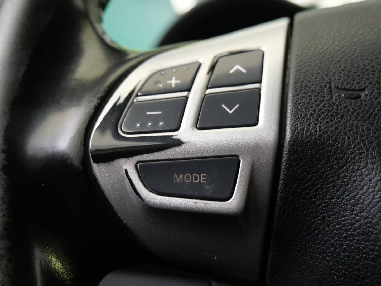 Citroën C-Crosser 2.2 HDi 115 kW Exclusive