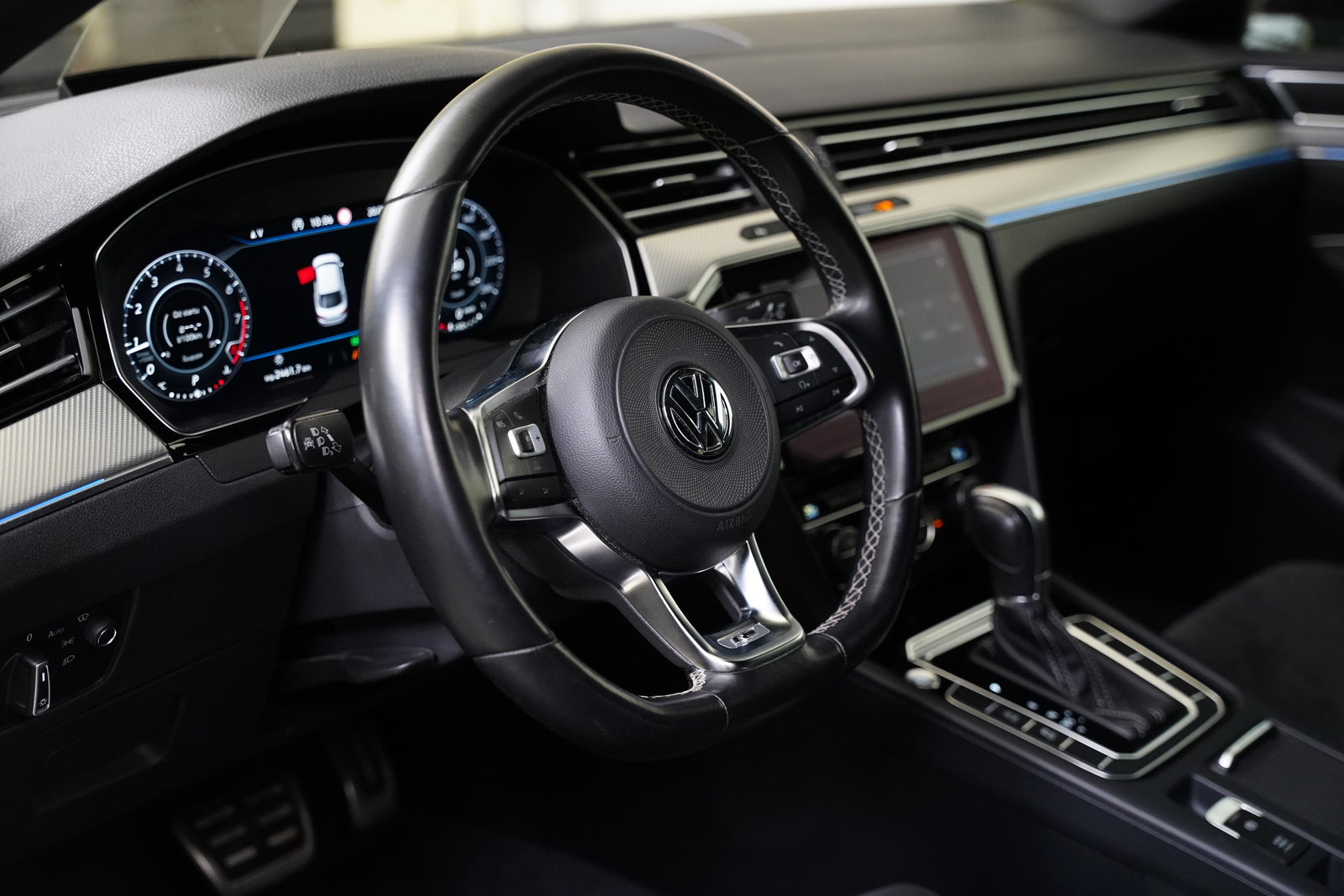 Volkswagen Arteon 2.0 TSI 140 kW R-Line – foto 14