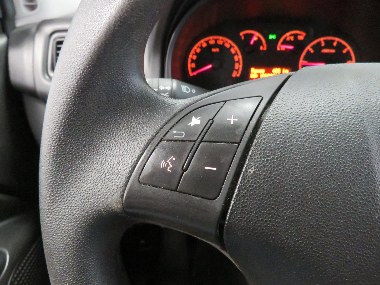 Opel Combo 1.6 HDI 77 kW