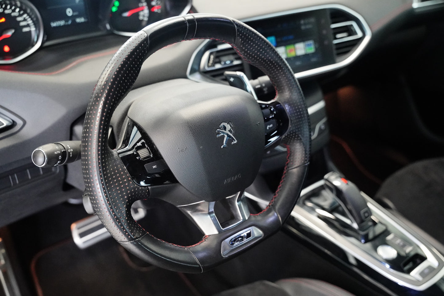 Peugeot 308 2.0 Blue-HDi 132 kW GT