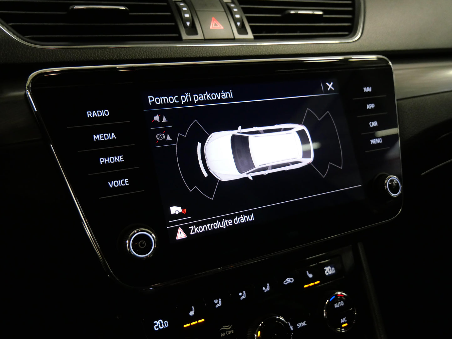 Škoda Superb 2.0 TDI 110 kW Style