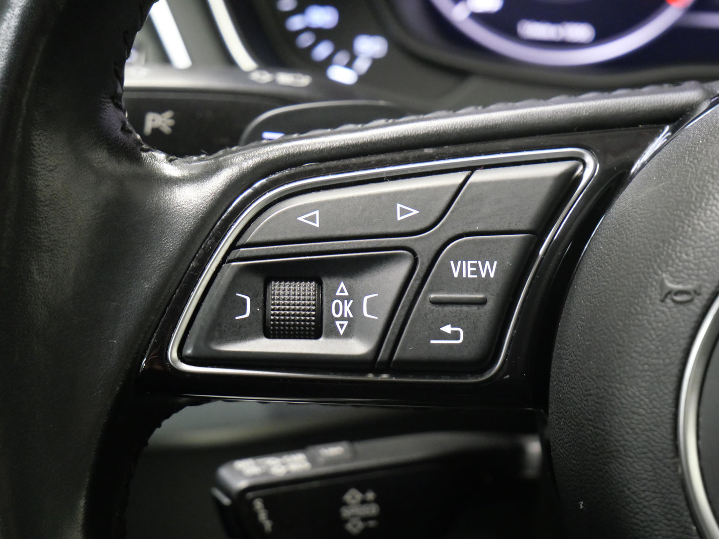 Audi A4 2.0 TDI 110 kW Sport