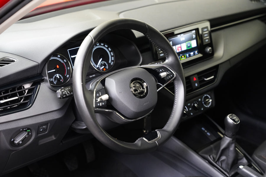 Škoda Kamiq 1.5 TSI 110 kW Ambition Plus – foto 14