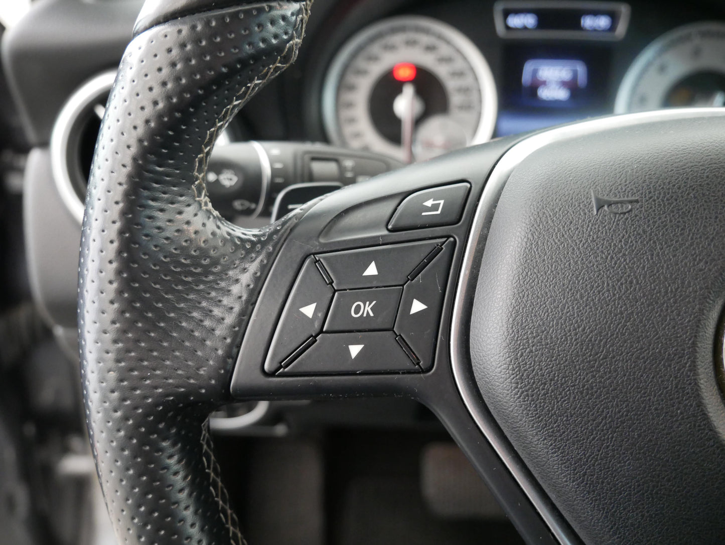 Mercedes-Benz A-Class 1.6 BlueEfficienty 90 kW