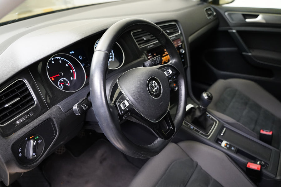 Volkswagen Golf 1.0 TSI 81 kW Comfortline – foto 14