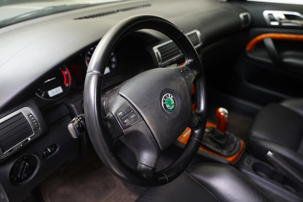 Škoda Superb 2.0 TDI 103 kW Elegance Top