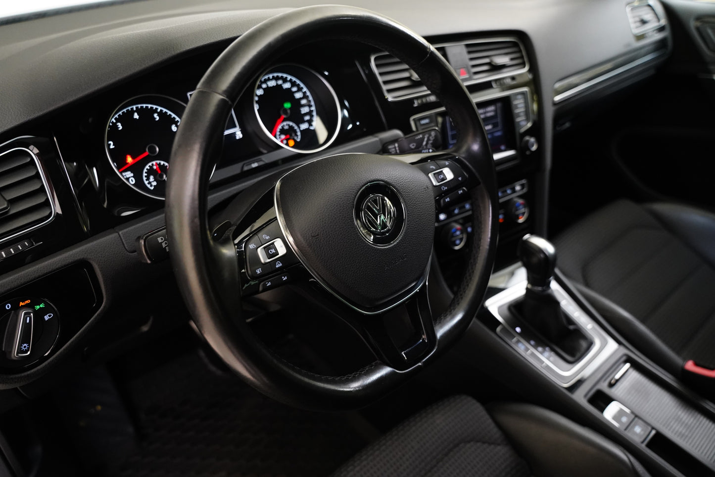 Volkswagen Golf 1.4 TSI 103 kW DSG Highline