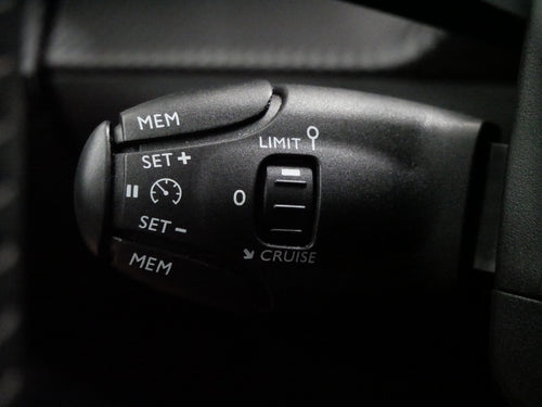 Peugeot 2008 1.2 PureTech 74 kW Active – foto 14