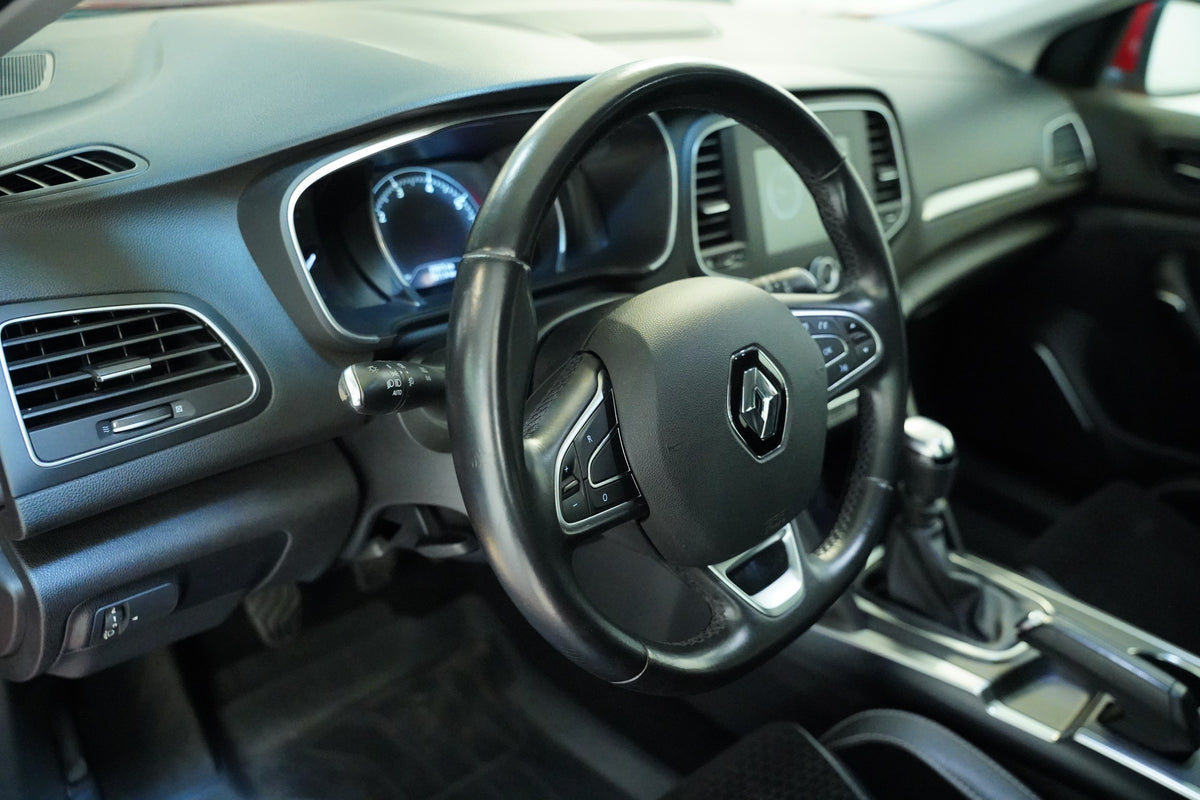 Renault Mégane 1.2 TCe 97 kW – foto 14