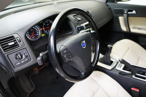 Volvo C70 2.0D 100 kW – foto 14