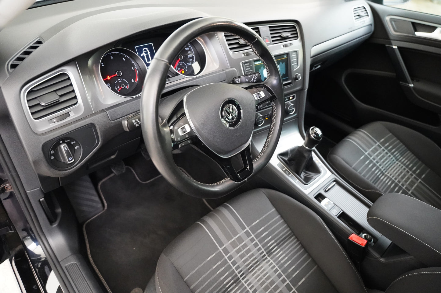 Volkswagen Golf 2.0 TDI 110 kW Lounge