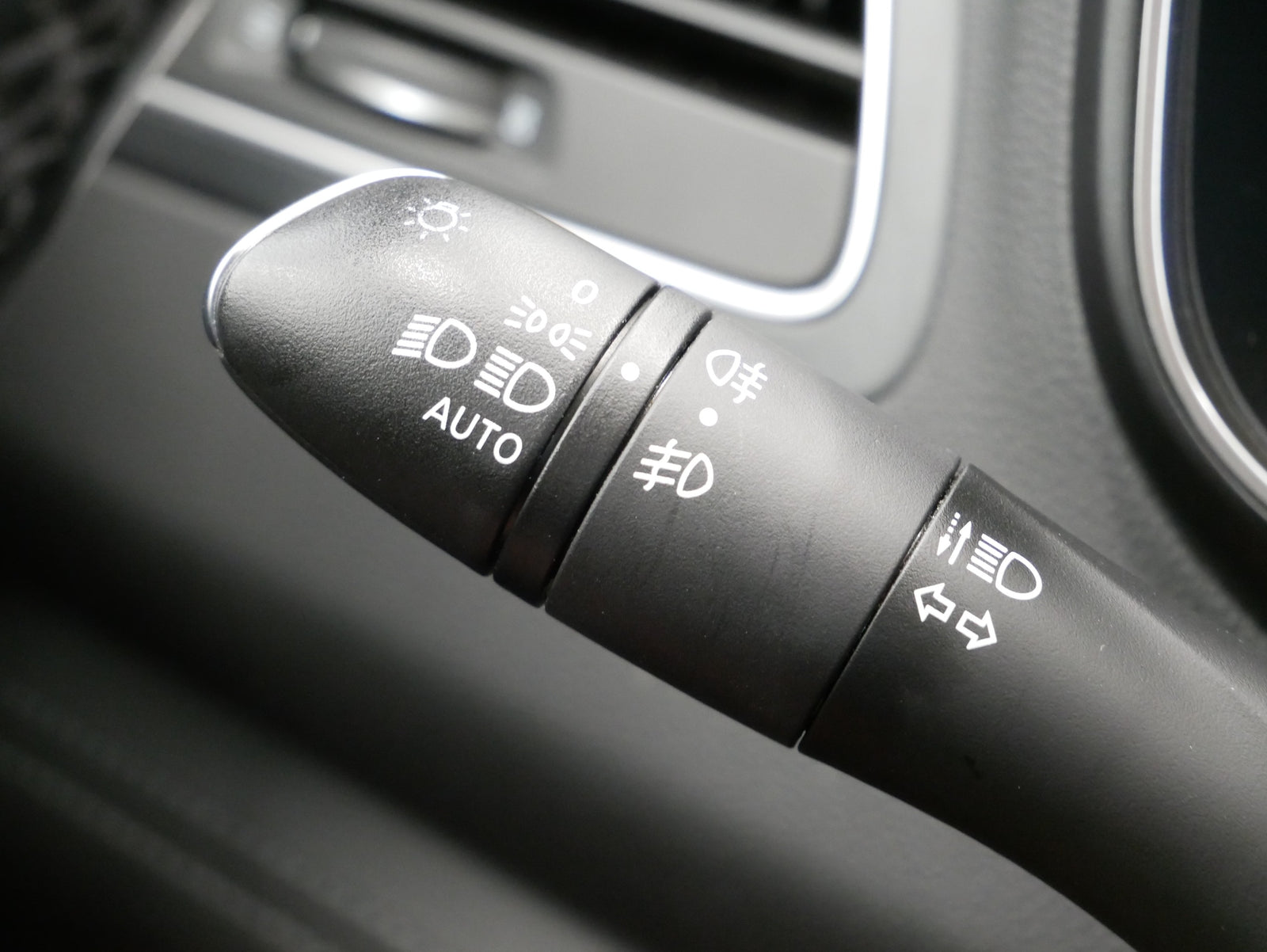 Renault Koleos 1.7 dCi 110 kW Limited – foto 15