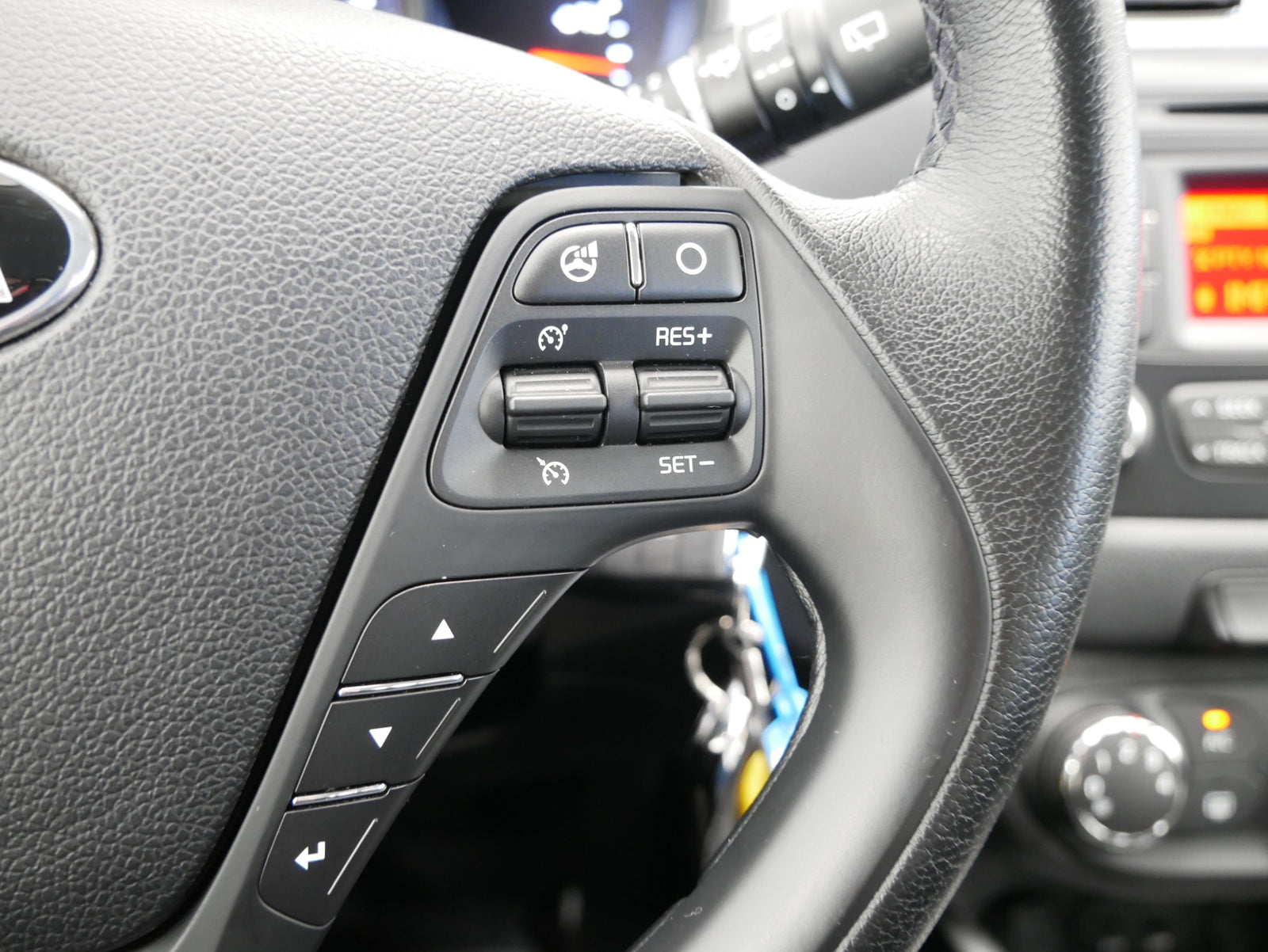 Kia Ceed 1.4i 74 kW Comfort – foto 15