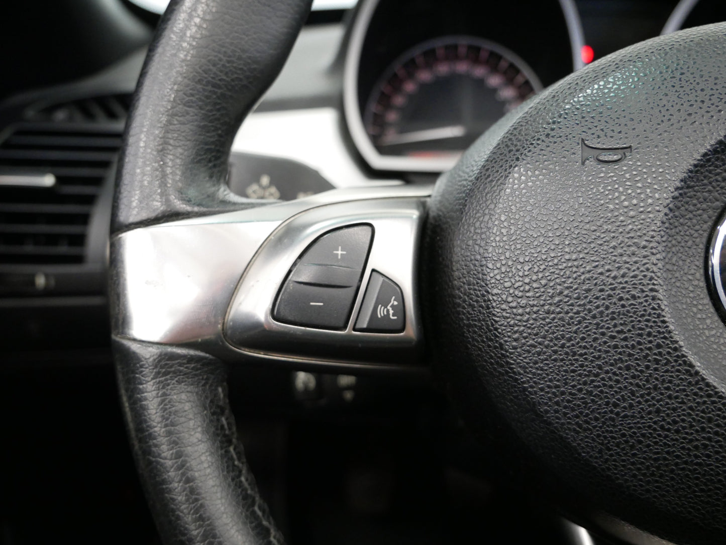 BMW Z4 2.5i sDrive 130kW V6