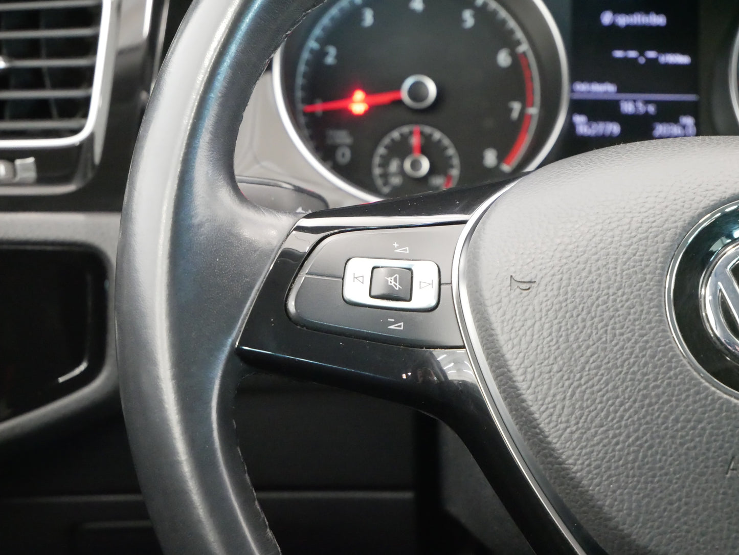 Volkswagen Golf 1.0 TSI 85 kW Join