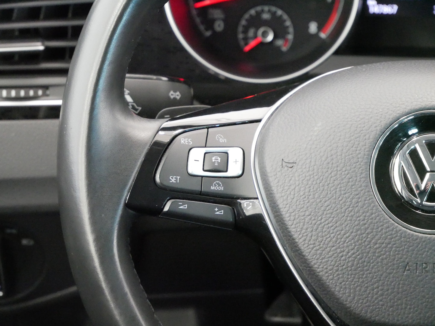 Volkswagen Golf 1.4 TSI 92 kW Sound