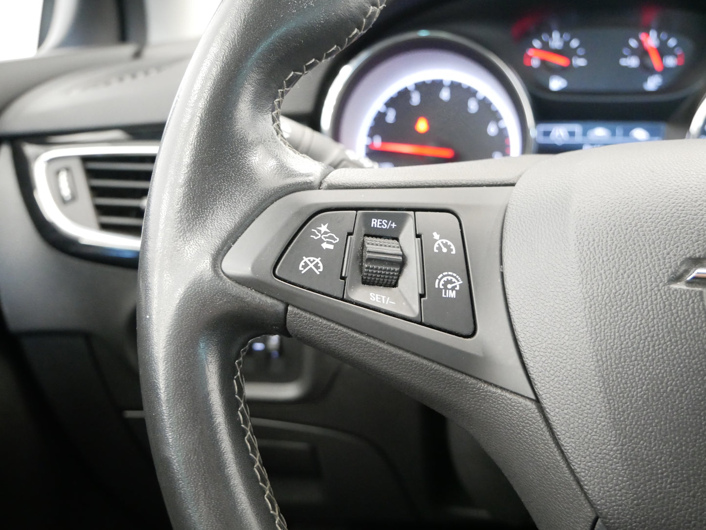 Opel Astra 1.4 Turbo 107 kW Elegance