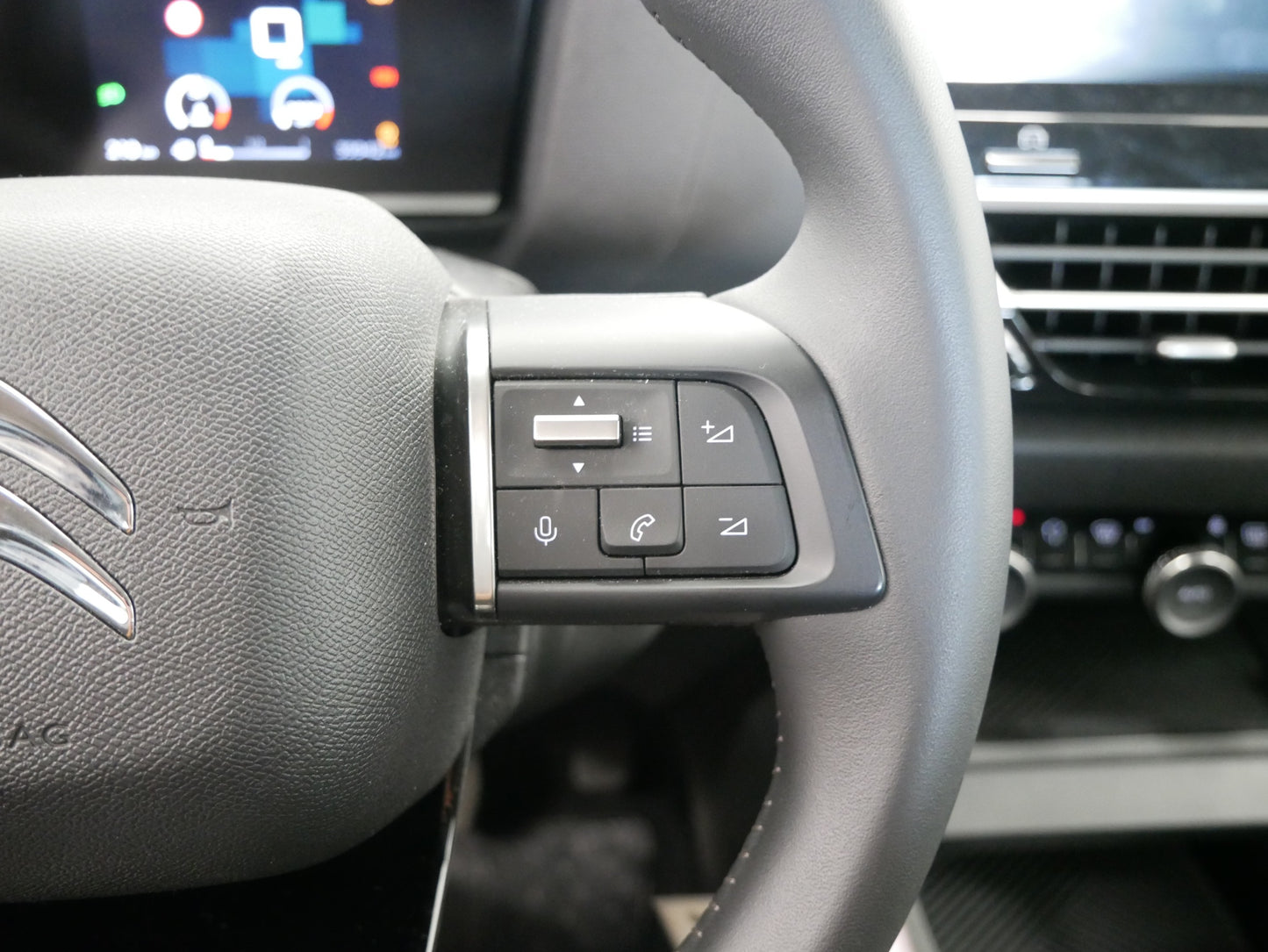 Citroën C4 X Citroen C4 X 1,2 Puretech 74kW