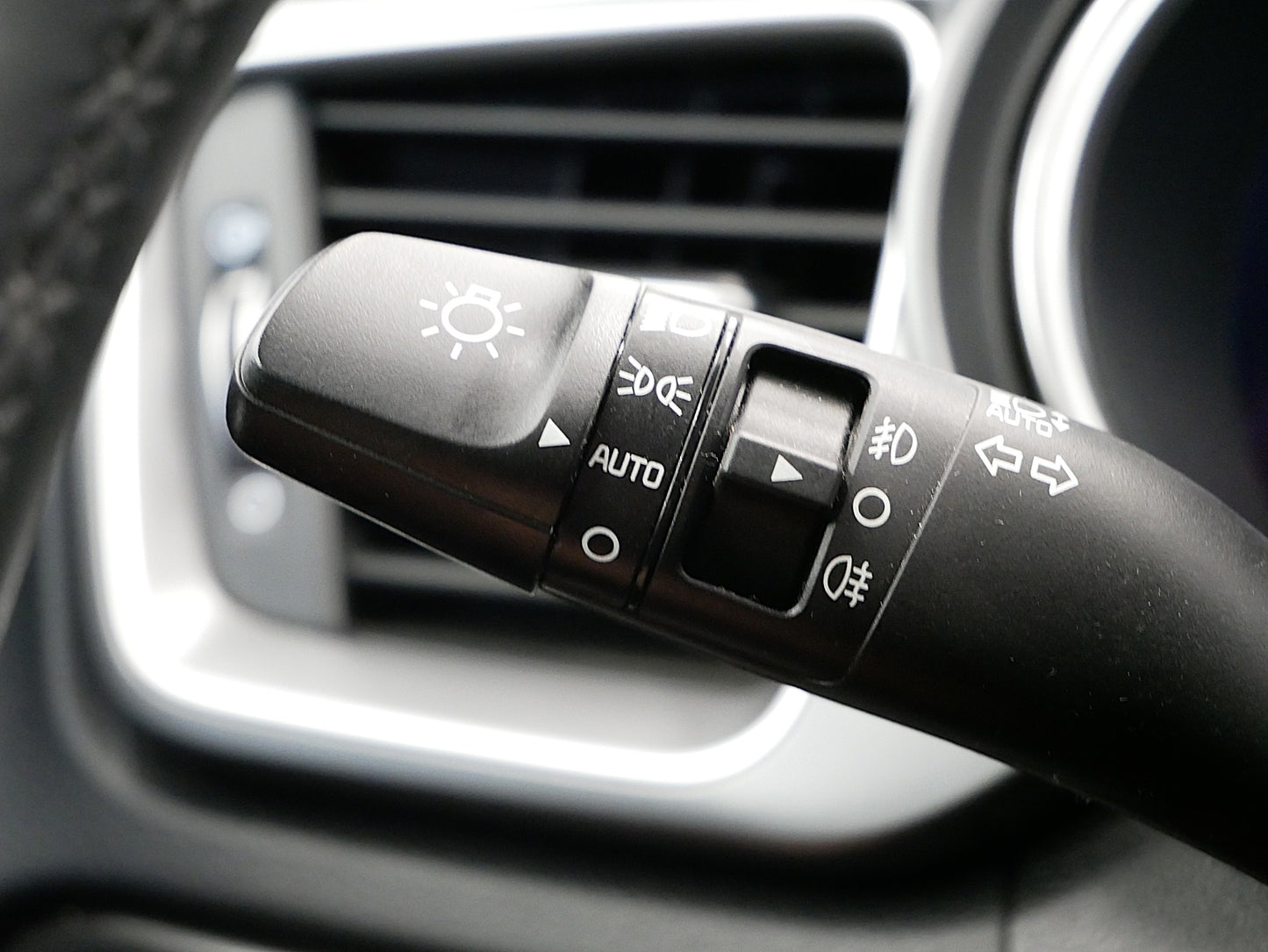 Kia Ceed 1.0 T-GDI 74 kW Spin