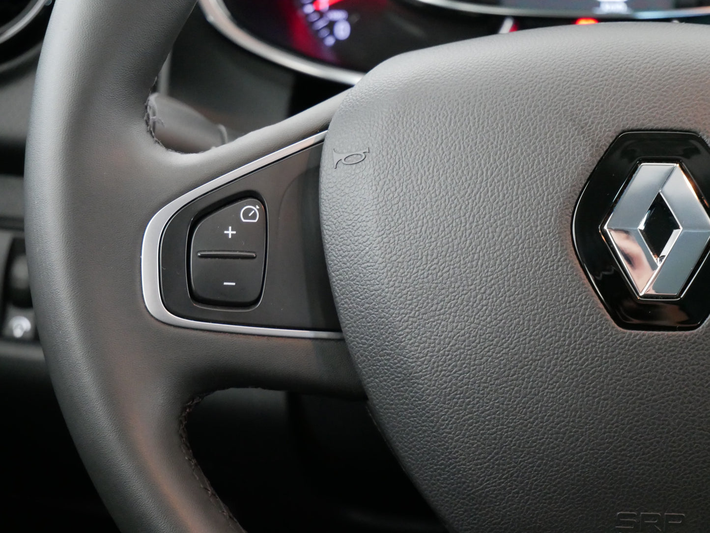 Renault Clio 0.9i 56 kW