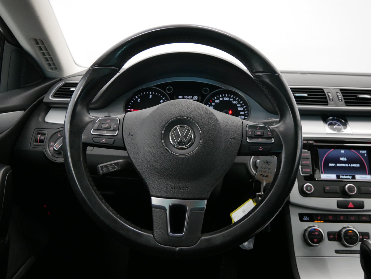 Volkswagen Passat 2.0 TDI 103 kW DSG Sport – foto 16
